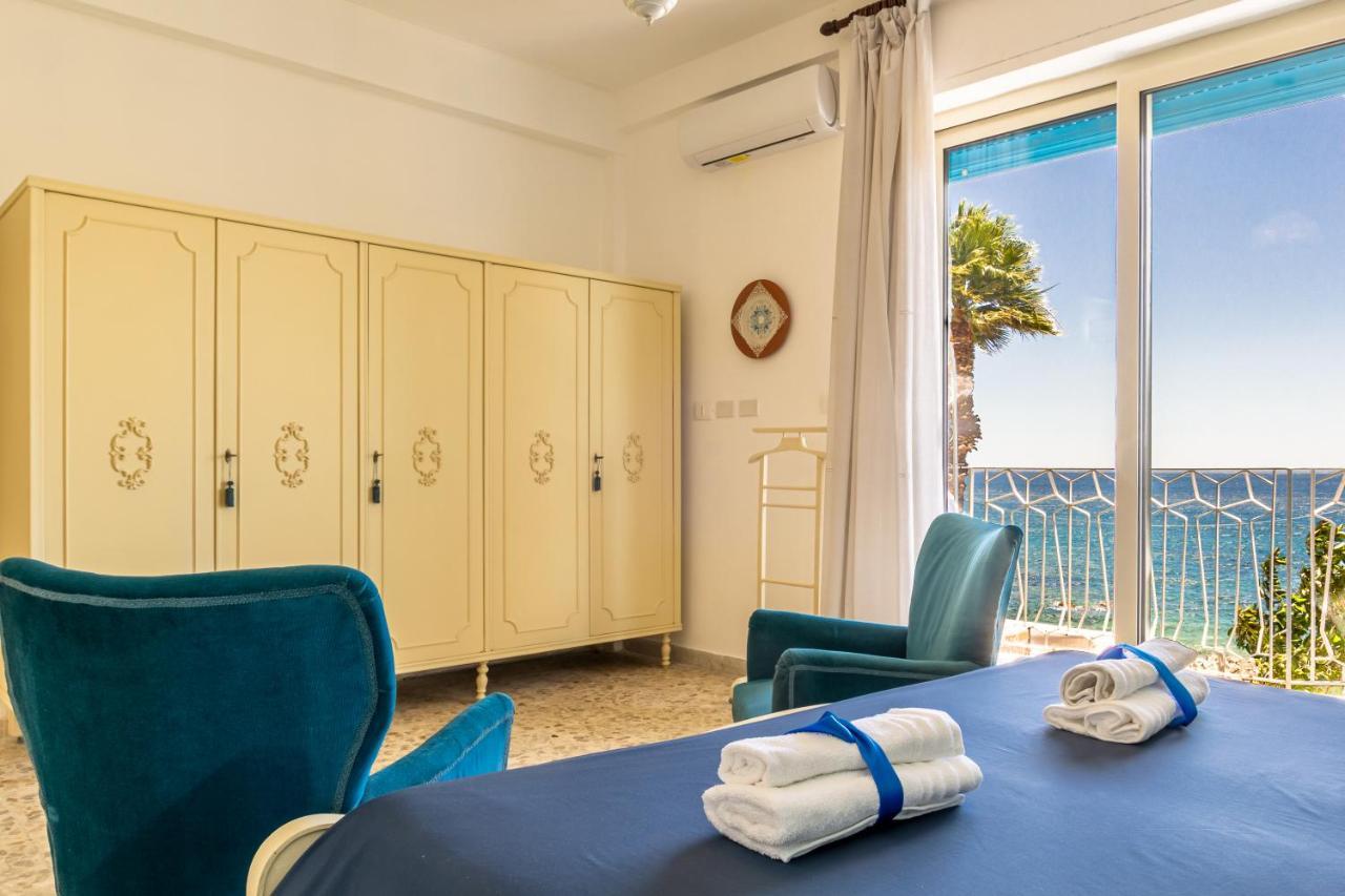Brezza Di Mare Apartment Giardini Naxos Exterior photo