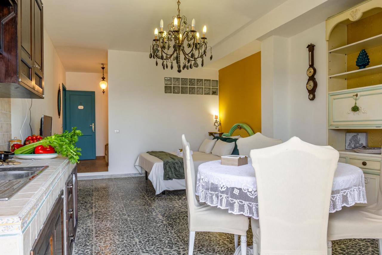 Brezza Di Mare Apartment Giardini Naxos Exterior photo